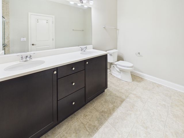 2010 Shermer Road, Glenview, IL 60026