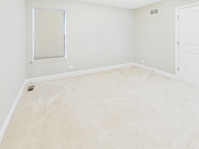 2010 Shermer Road, Glenview, IL 60026