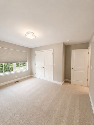 2010 Shermer Road, Glenview, IL 60026