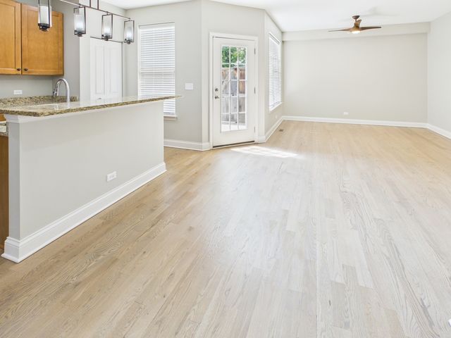 2010 Shermer Road, Glenview, IL 60026