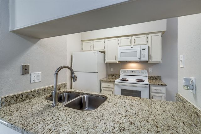 9747 Whitehurst Drive 150, Dallas, TX 75243