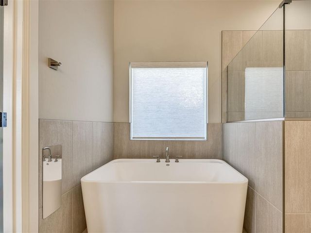 4321 NE 125th Court, Edmond, OK 73013