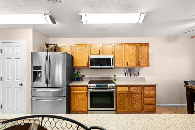 13882 S Toler Place, Tucson, AZ 85736