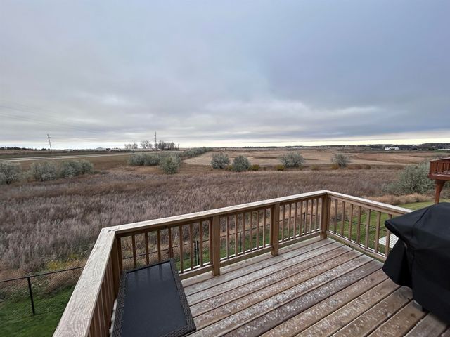 2617 Granite Dr. NW, Minot, ND 58703