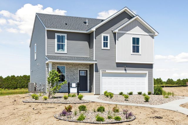 12595 Erskin Street NE, Blaine, MN 55449