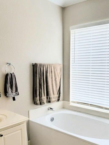 2224 Kerr TRL, Cedar Park, TX 78613