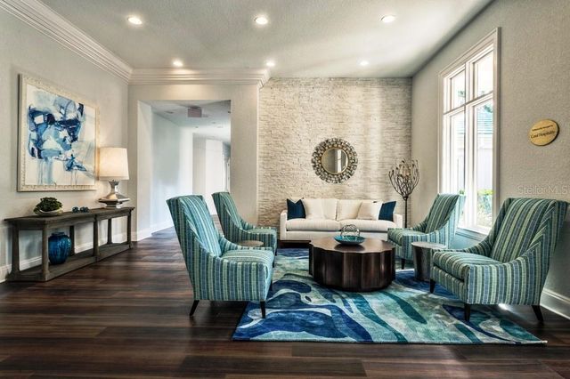 8639 54TH AVENUE CIRCLE E, Bradenton, FL 34211