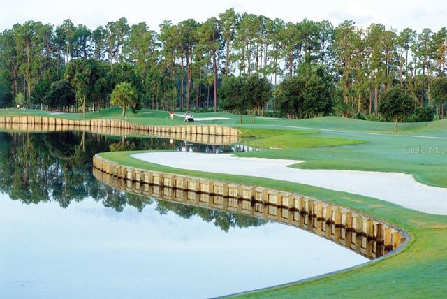 8639 54TH AVENUE CIRCLE E, Bradenton, FL 34211