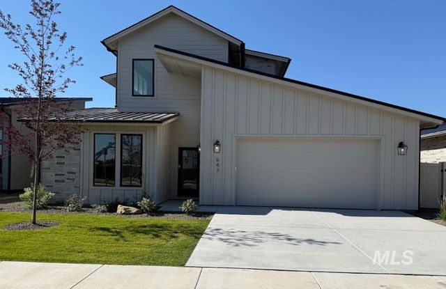 647 W Wrangler, Meridian, ID 83646 property photo