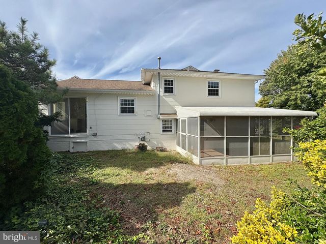 101 HADDON RD, Somers Point, NJ 08244