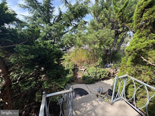 101 HADDON RD, Somers Point, NJ 08244