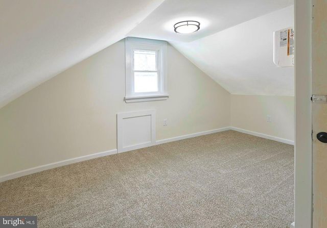 6 GREGG AVE, Newport, DE 19804