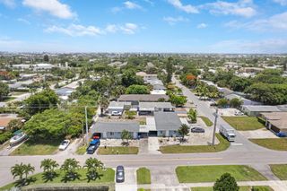 516 S Arnold Avenue, Lantana, FL 33462