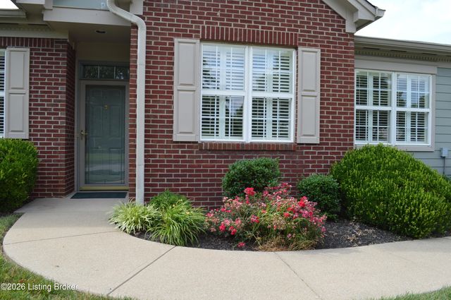 9801 Glasgow Blvd, Louisville, KY 40241