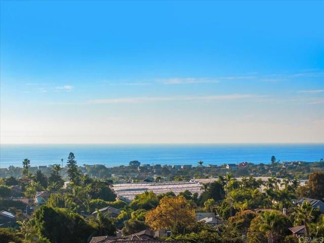 697 Ocean View, Encinitas, CA 92024