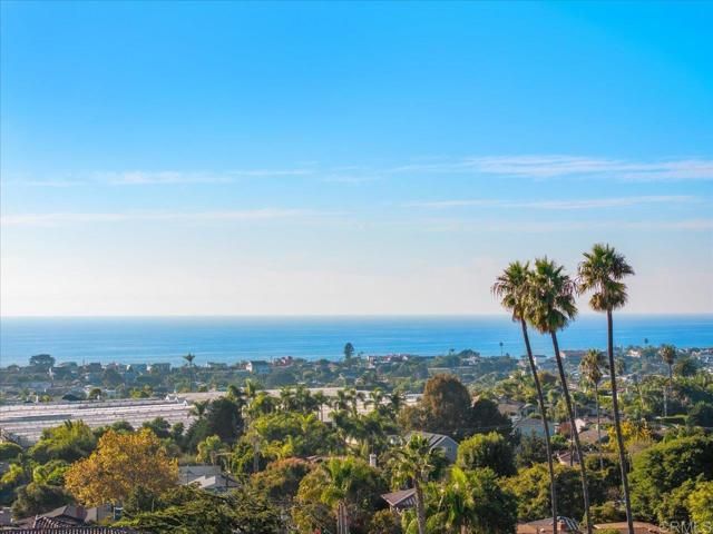 697 Ocean View, Encinitas, CA 92024
