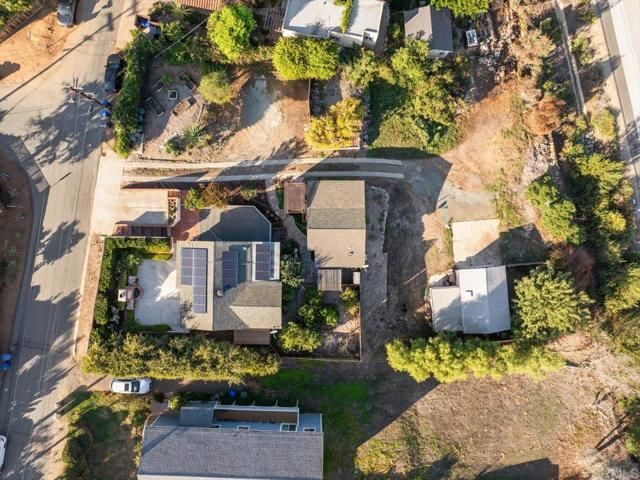 697 Ocean View, Encinitas, CA 92024