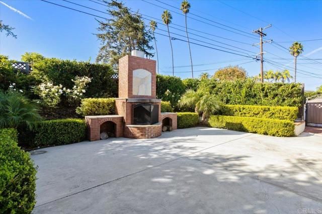 697 Ocean View, Encinitas, CA 92024