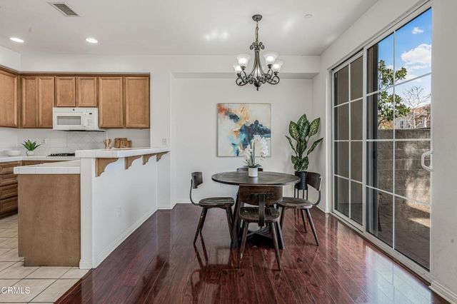 2916 Esperanza Way F, Simi Valley, CA 93063