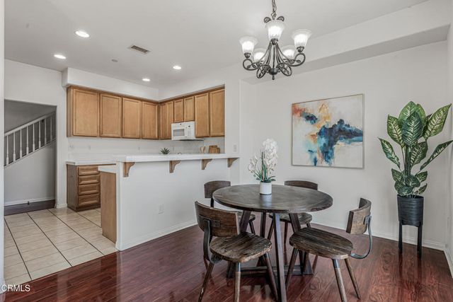 2916 Esperanza Way F, Simi Valley, CA 93063