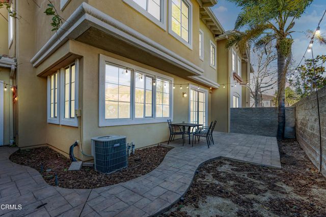 2916 Esperanza Way F, Simi Valley, CA 93063