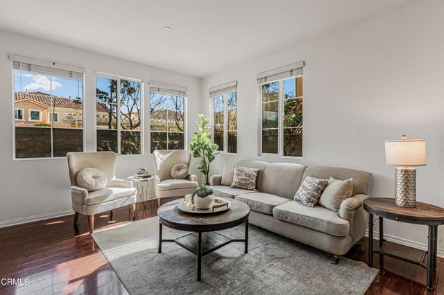 2916 Esperanza Way F, Simi Valley, CA 93063