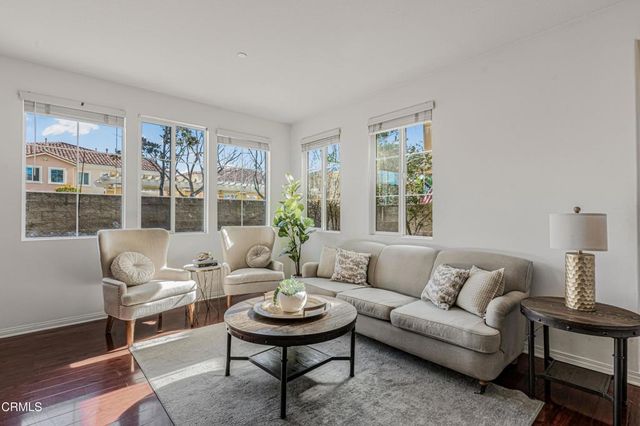 2916 Esperanza Way F, Simi Valley, CA 93063