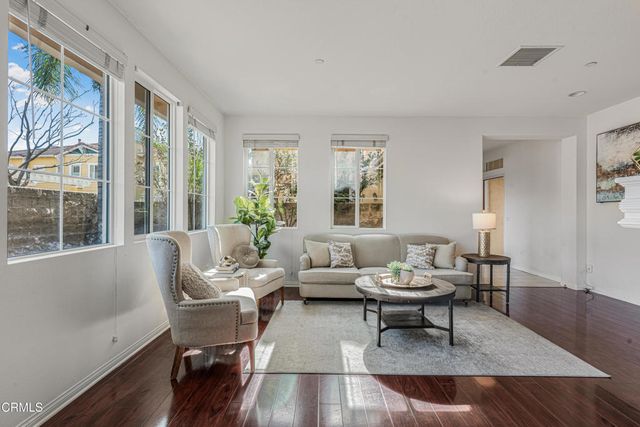 2916 Esperanza Way F, Simi Valley, CA 93063