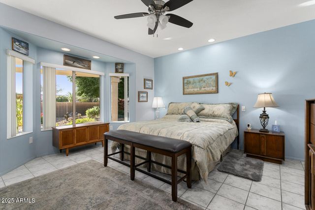 15871 W MILL VALLEY Lane, Surprise, AZ 85374