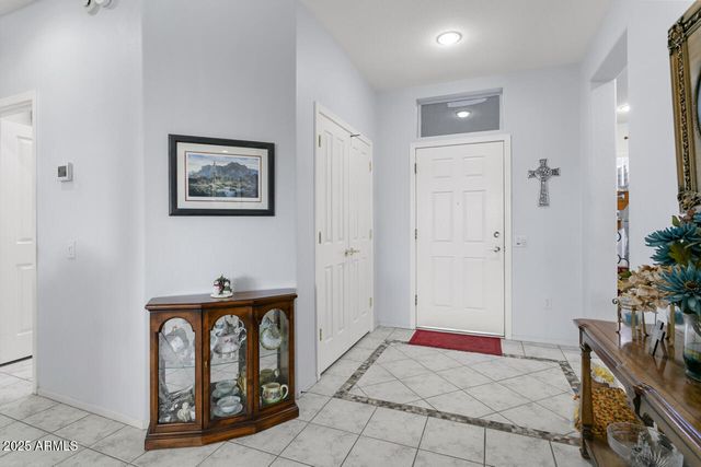 15871 W MILL VALLEY Lane, Surprise, AZ 85374