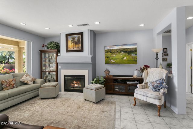 15871 W MILL VALLEY Lane, Surprise, AZ 85374