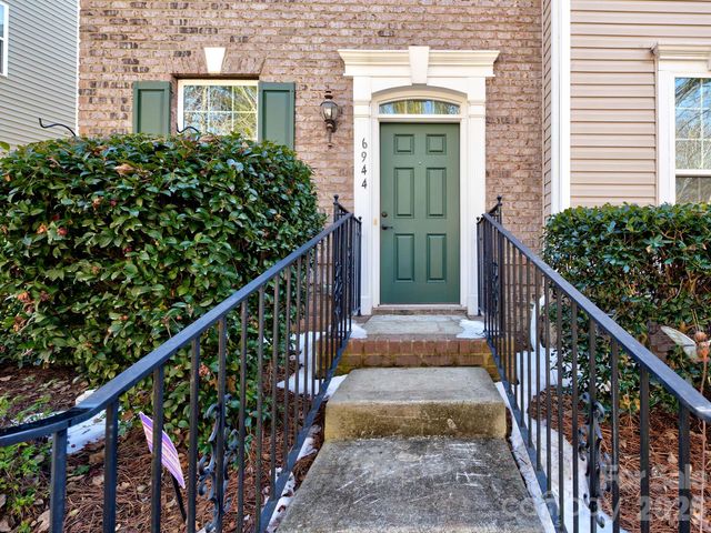 6944 Colonial Garden Drive, Huntersville, NC 28078