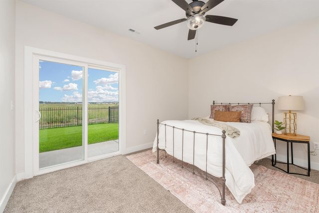 2011 N Reece St, Goddard, KS 67052