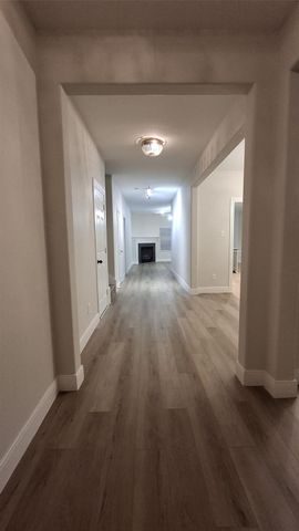 6887 Turtlewood Drive, Houston, TX 77072