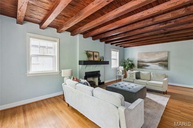 7532 Byron Place 2, Clayton, MO 63105