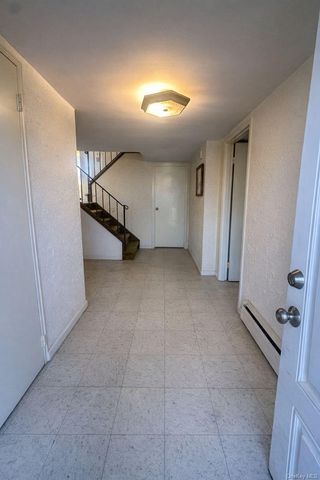 106 Burton Lane, Commack, NY 11725