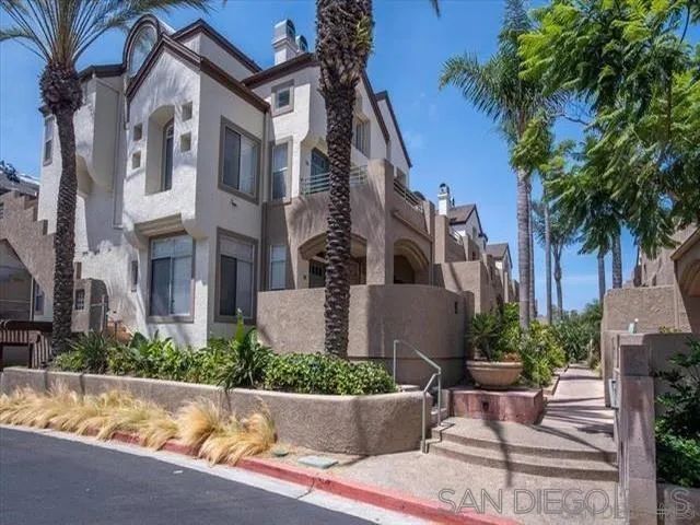 12630 CARMEL COUNTRY RD 112, San Diego, CA 92130