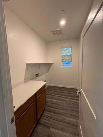269 Cinema Street, Sacramento, CA 95823
