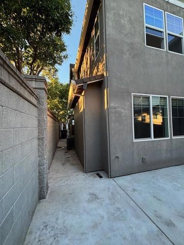 269 Cinema Street, Sacramento, CA 95823