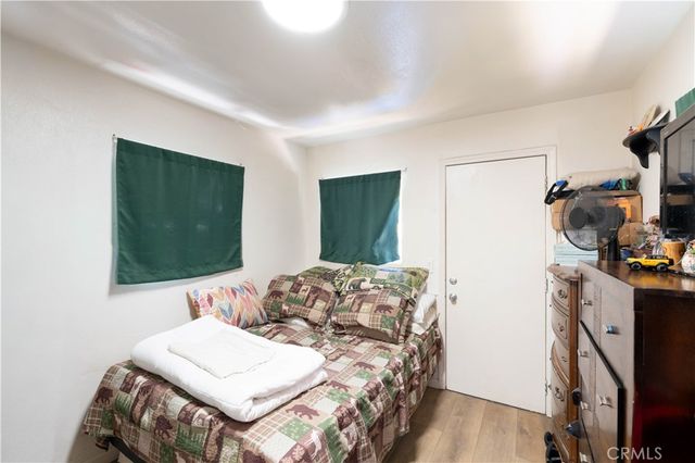 410 Niles, Bakersfield, CA 93305