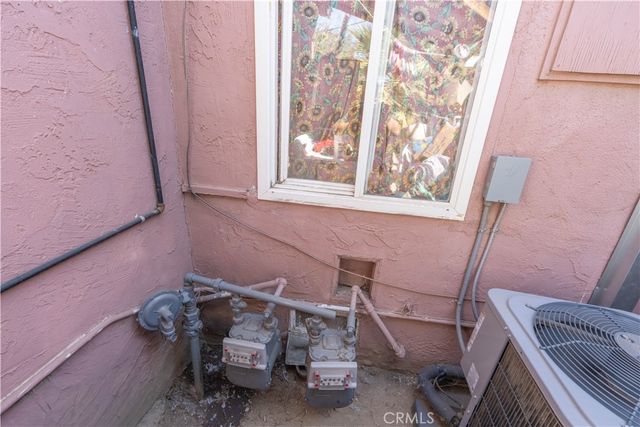 410 Niles, Bakersfield, CA 93305