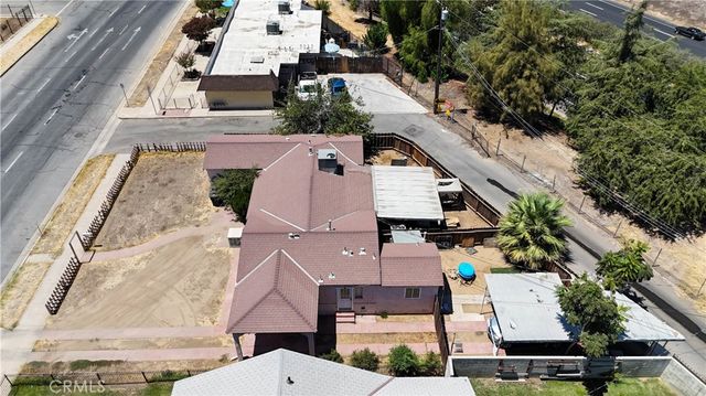 410 Niles, Bakersfield, CA 93305