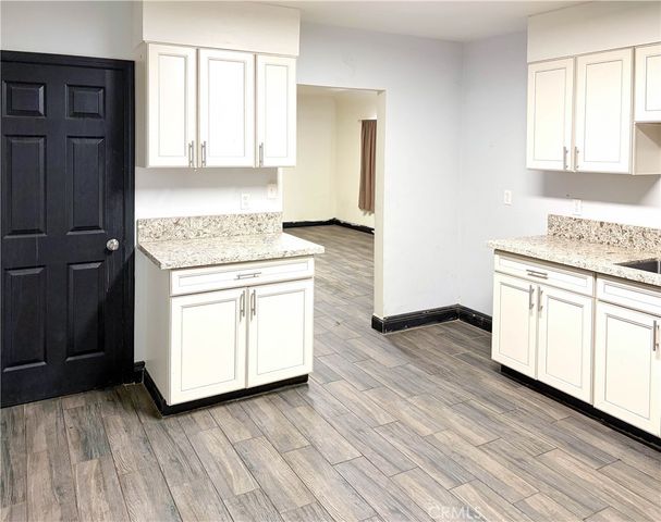 410 Niles, Bakersfield, CA 93305