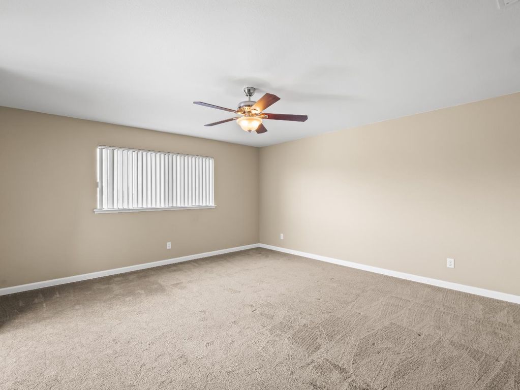 Image 23 of property listing at 35297 Avenue 12 1/2, Madera, CA 93636