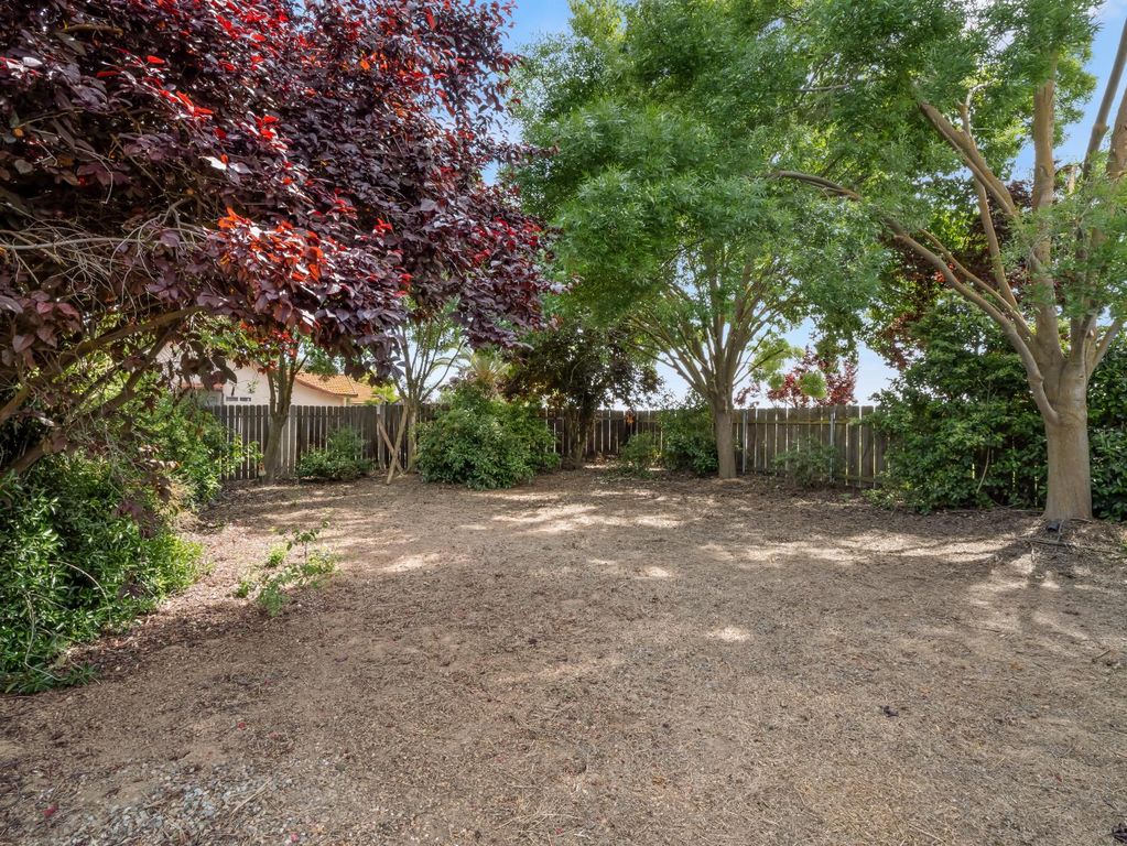 Image 28 of property listing at 35297 Avenue 12 1/2, Madera, CA 93636