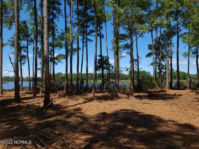 6 Ashton Drive, Bath, NC 27808