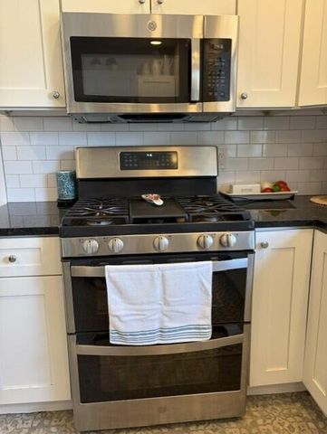 3347 N Grant Avenue, Springfield, MO 65803