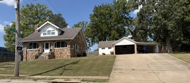 3347 N Grant Avenue, Springfield, MO 65803