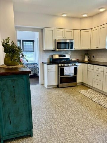 3347 N Grant Avenue, Springfield, MO 65803