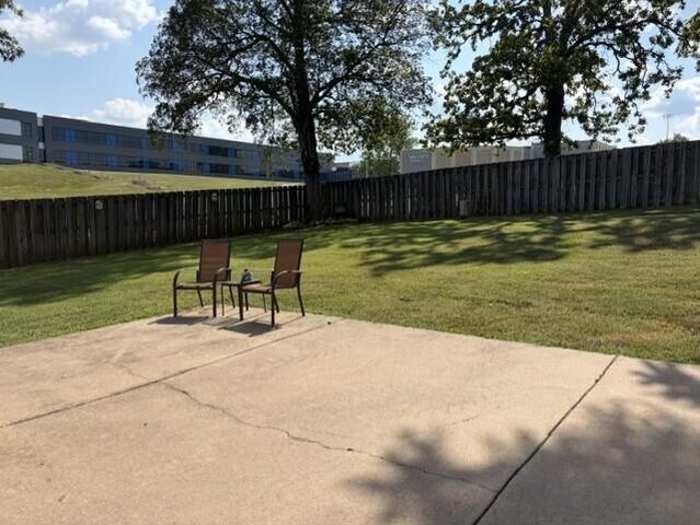 3347 N Grant Avenue, Springfield, MO 65803